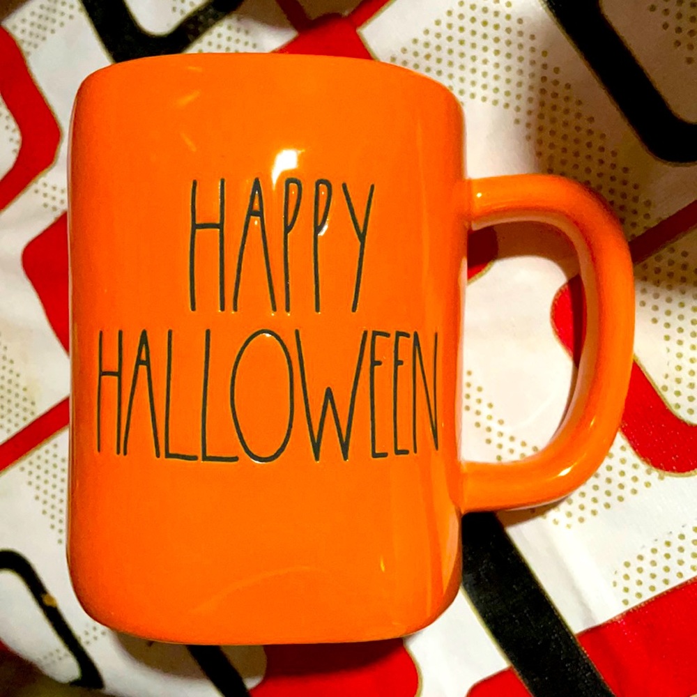 HAPPY HALLOWEEN 🎃